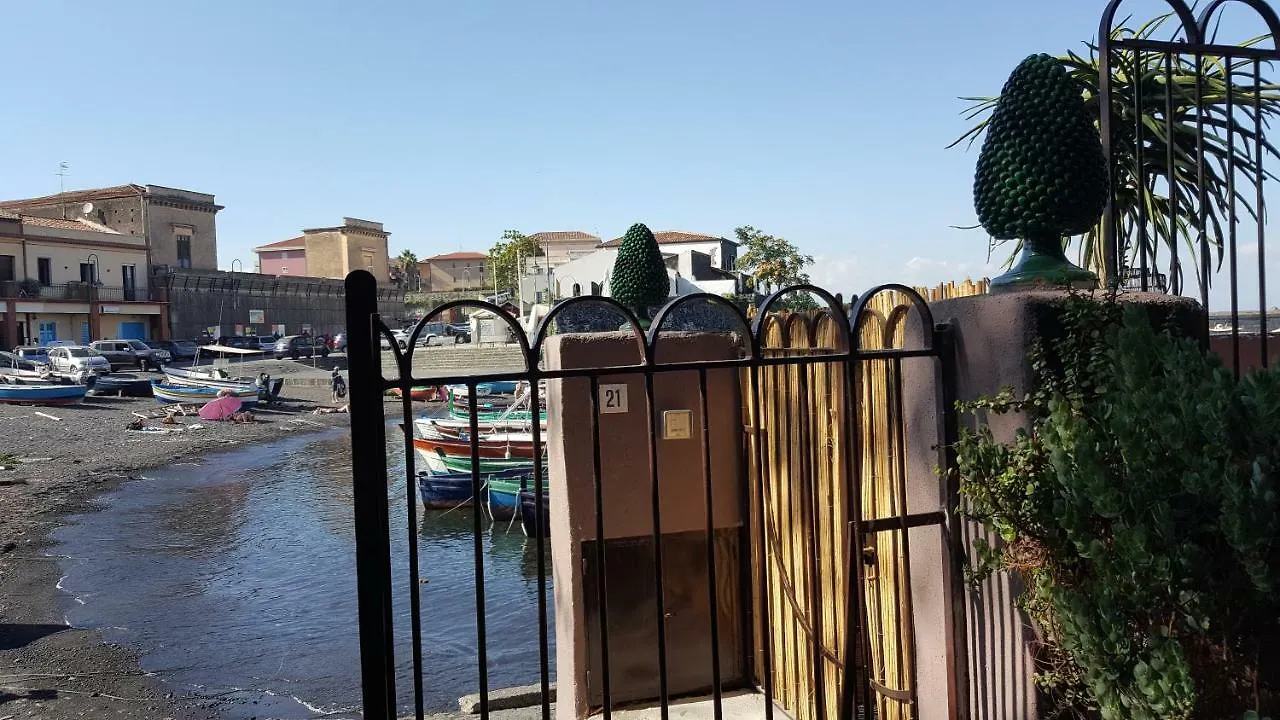 La Barca Di Pozzillo Villa Acireale 0*,  Italy